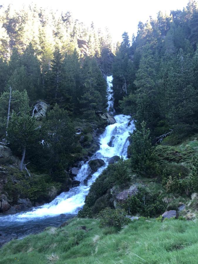 Hostal Pirineos Meliz Bielsa Kültér fotó